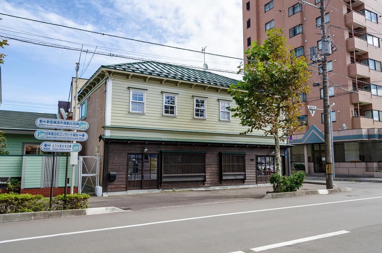 האקודאטה 箱館宿 観月-Mizuki-伝統的建築物の宿-最大8名宿泊可能 מראה חיצוני תמונה